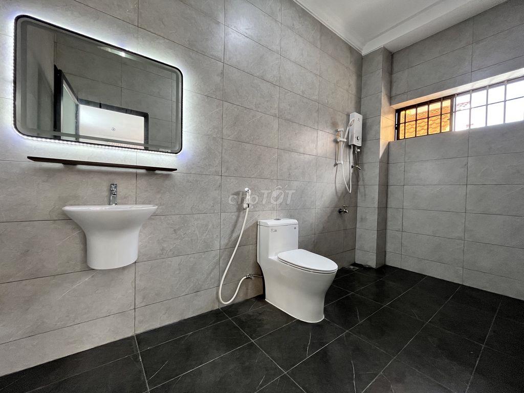 Cho thuê Biệt thự 1 trệt, 2 lầu