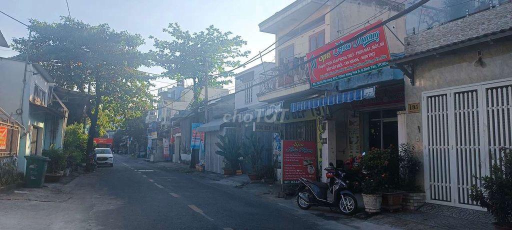 Bán nhà hai mặt tiền 193 Hồ Văn Long, BHHB