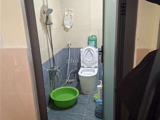gia đình chyuển chỗ ở,cần bán nhà