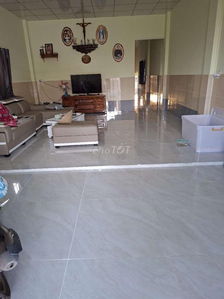 gia đình chyuển chỗ ở,cần bán nhà