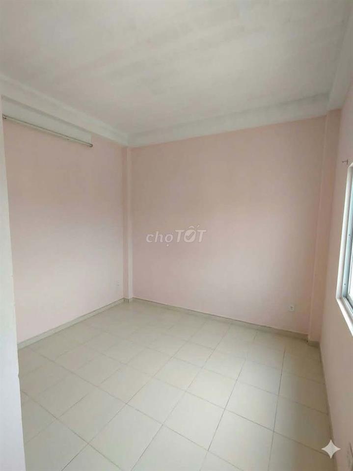 Trọ Lạc Long Quân 107H/17