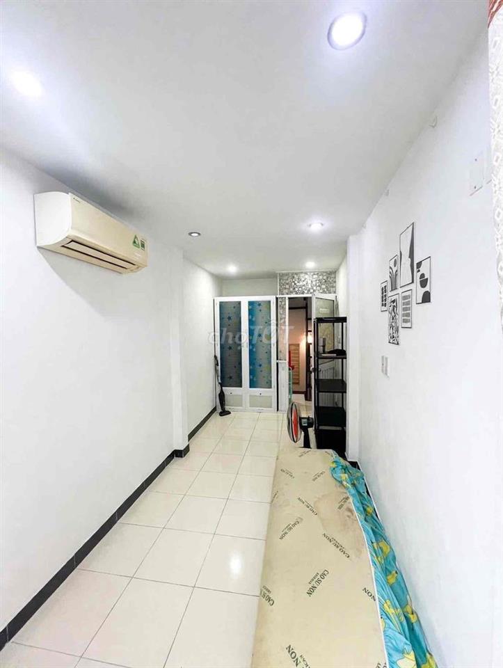 CHO THUÊ PHÒNG CỐNG QUỲNH – QUẬN 1 💰 3,7 triệu/tháng