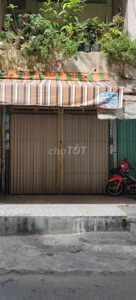 Bán căn hộ cc Hùng Vương 2 mặt tiền