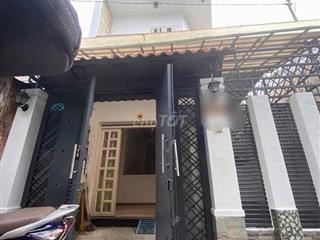 Xuất cảnh Bán căn nhà Đường Chiến lược 5 x 15,5m, Trệt 2 Lầu ST, 4,5 t