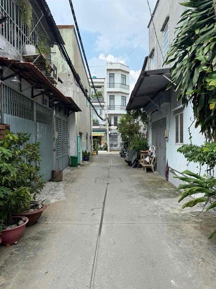 NHÀ duong Mã Lò 4,5 x 13m Trệt 2 Lầu ST, 5Pn, 3wc, Giá 4,6 tỷ