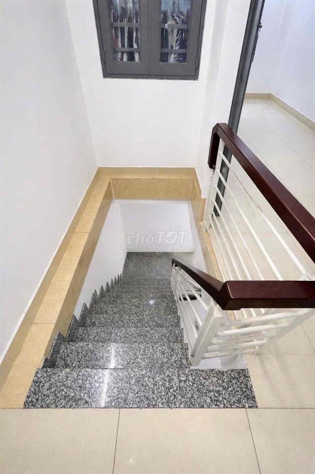 Diện Tích Khủng Mã Lò 5 x 15,5m Xây 4 Tầng 5pn 4wc, Chỉ 5,1 tỷ