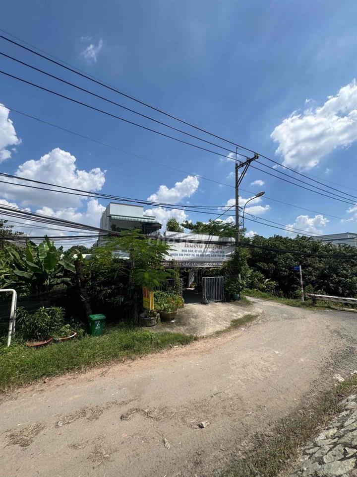 NHÀ MẶT TIỀN BÁN GẤP