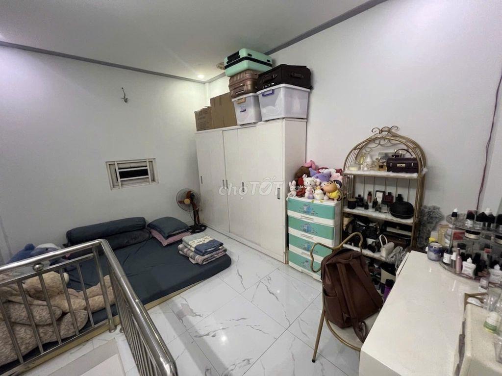 Cho thuê nhà riêng gần GigaMall Thủ Đức, hẻm an ninh, vào ở ngay