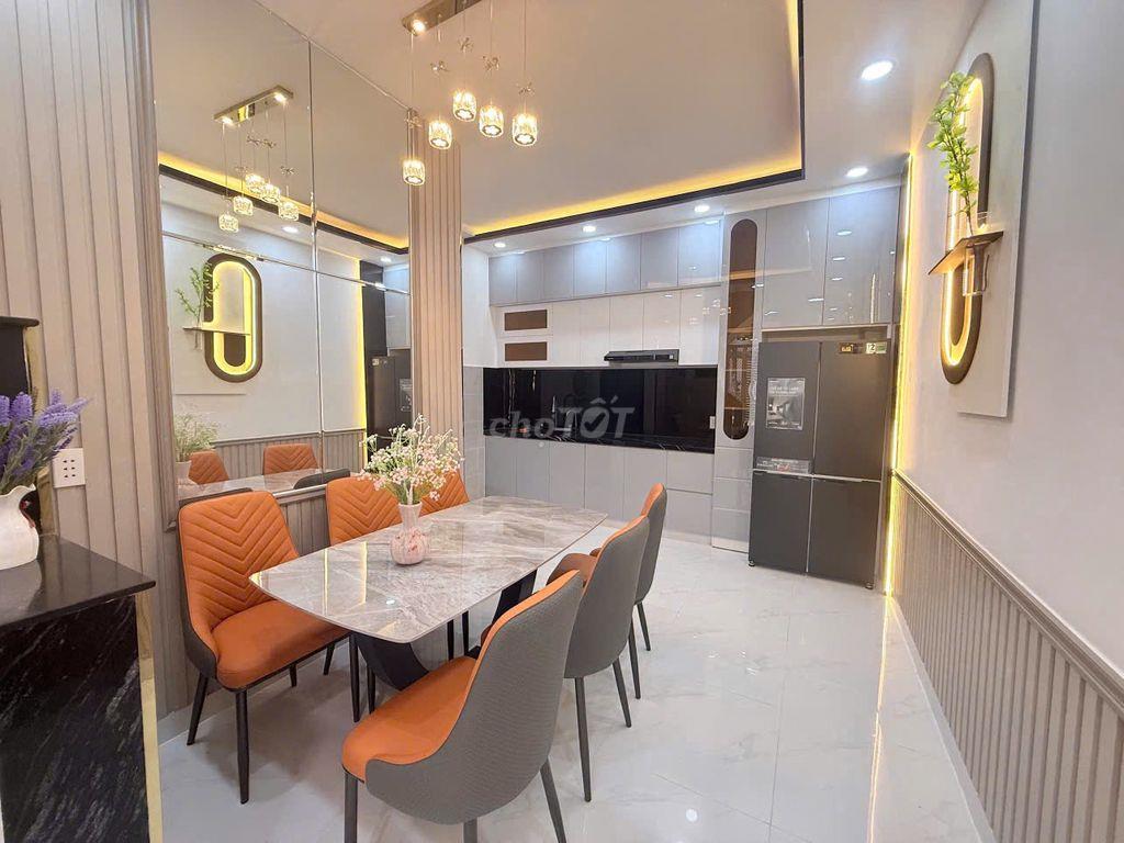 TÌM CHỦ NHÂN MỚI CHO CĂN NHÀ 3 TẦNG PHƯỜNG PHÚ THUẬN