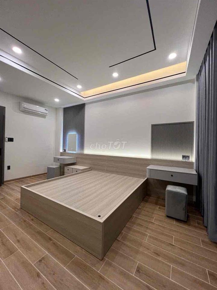 Nhà mới xây chính chủ 45m2 còn thương lượng giá