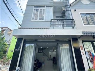 Chỉ 100tr/m2 góc 2MT Đỗ Đức Dục - Nguyễn Sơn 😱😱😱