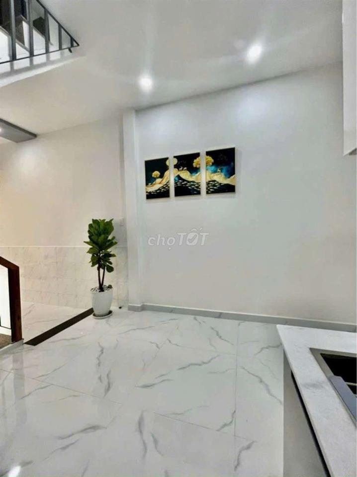 MT kinh doanh Lũy Bán Bích giá chỉ 7đ còn thương lượng