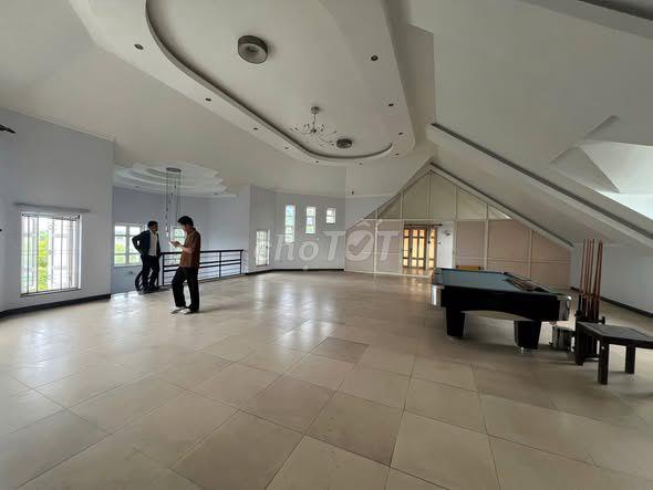 Cho Thuê biệt thự làm văn phòng, Co-Working, Studio,...
