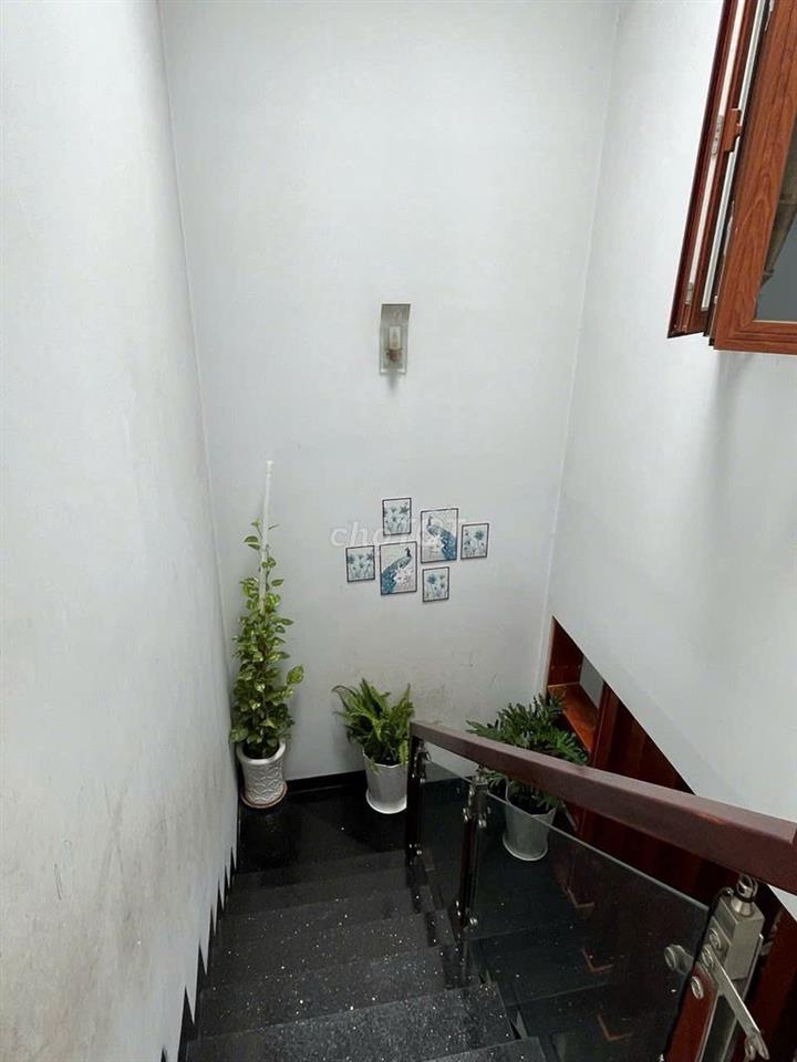 CÂN BÁN NHÀ