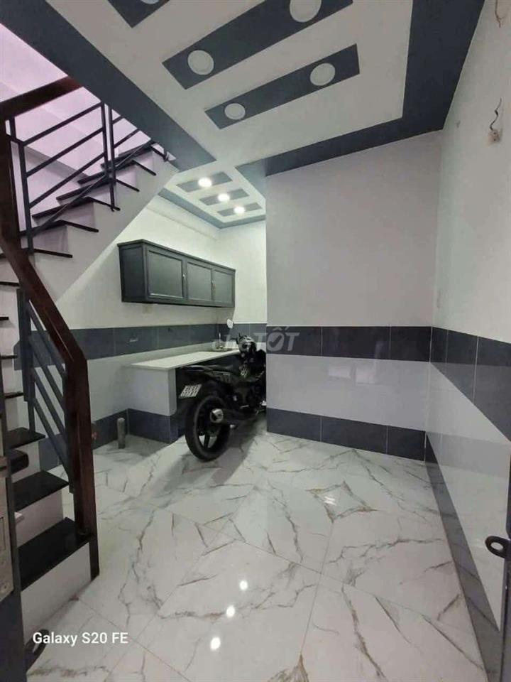 Nhà Ngộp Đức Hòa Long An