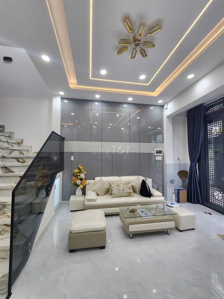 CẦN BÁN NHÀ ĐƯỜNG CHIẾN LƯỢC BÌNH TÂN