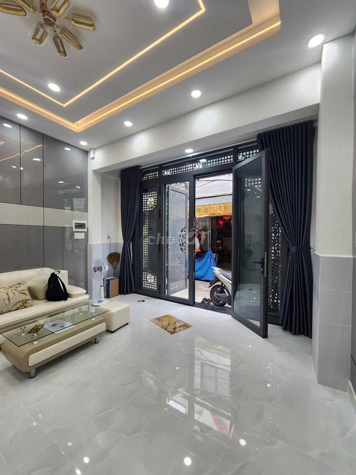 CẦN BÁN NHÀ ĐƯỜNG CHIẾN LƯỢC BÌNH TÂN