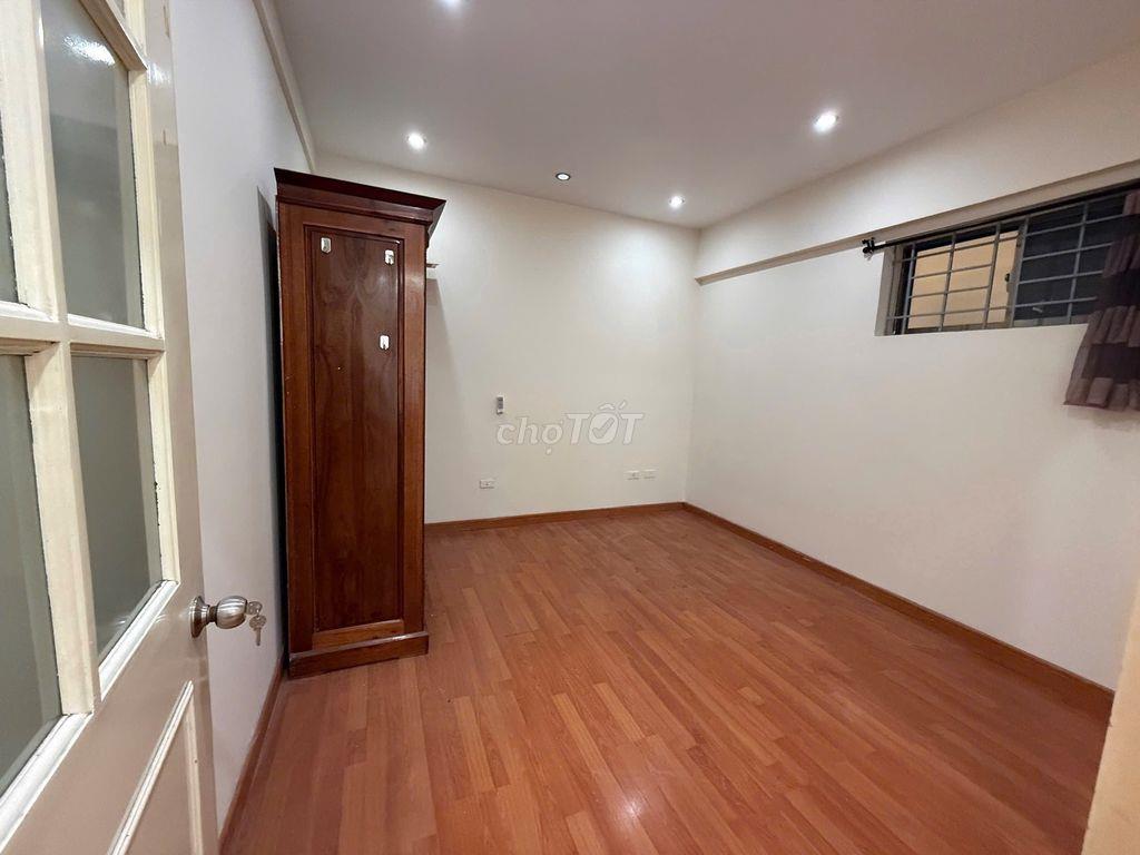 CHO THUÊ CĂN HỘ 3 PHÒNG NGỦ – 120M² – KĐT VIỆT HƯNG, LONG BIÊN