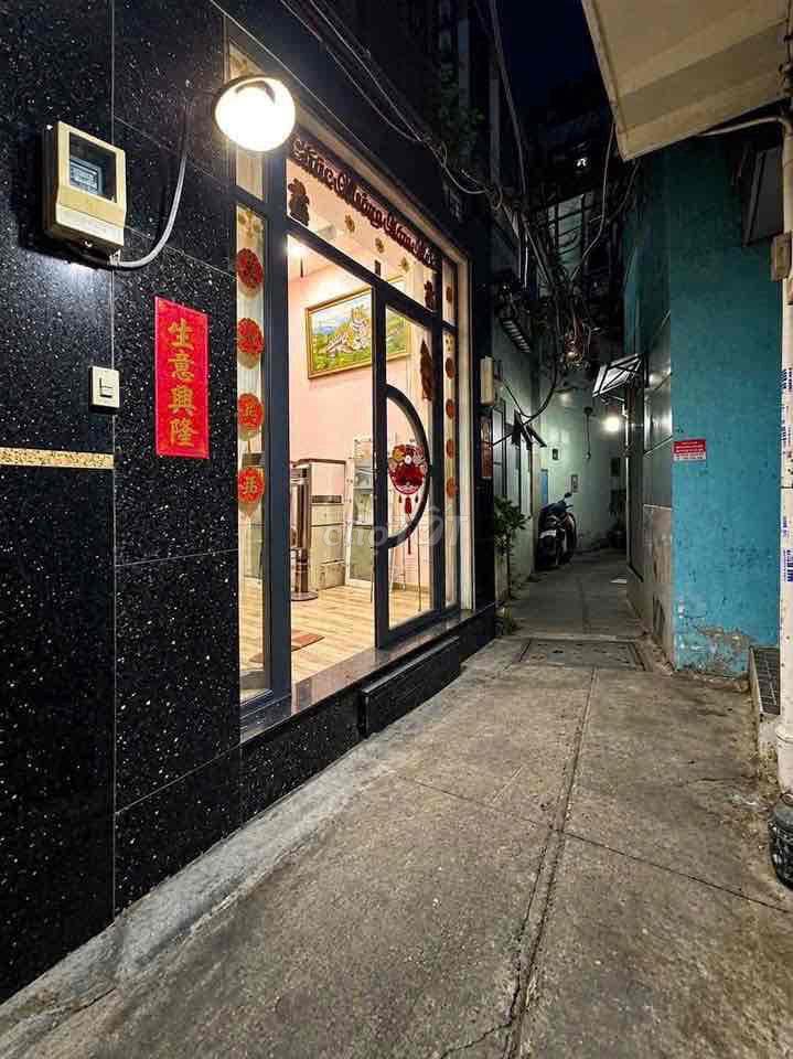 CHO THUÊ NHÀ FULL NT  NGAY TT Quận 1