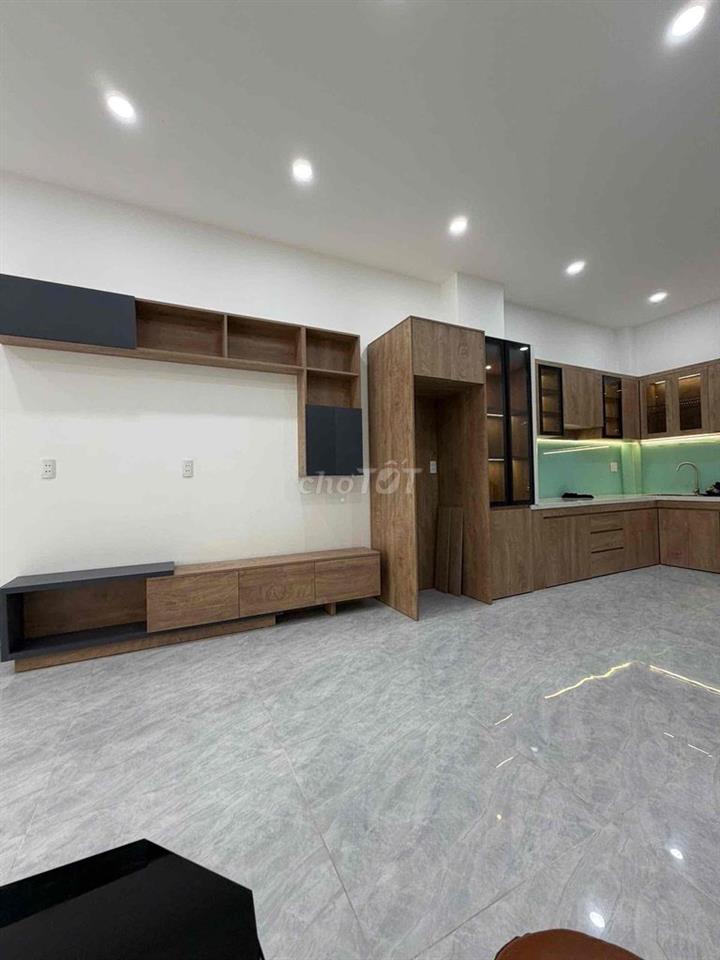 Giá: 4ty6 Nhà: Đường bùi tư toàn, Q. Bình Tân  🏠 DT: 4,05m x 9m  💒 1