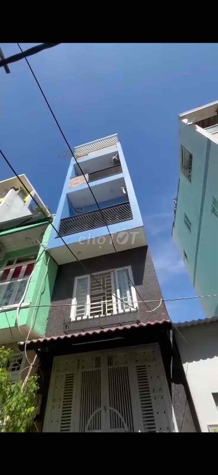 Siêu rẻ siêu zip Q6 hẻm VIP 5 tầng ( 4 tỷ 700 ) Ngang 3m1 dài 10m nhà