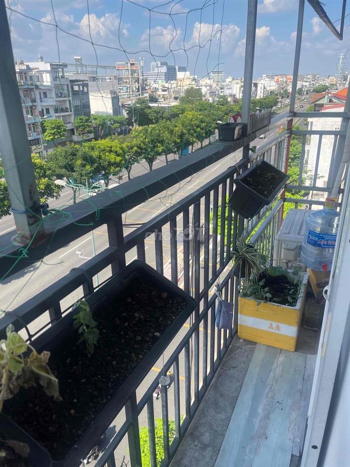 Có việc gấp chuyển công tác dài hạn, cần pass phòng có gác+ ban công,