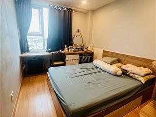 2PN full nội thất tầng cao nhất view sông Q6