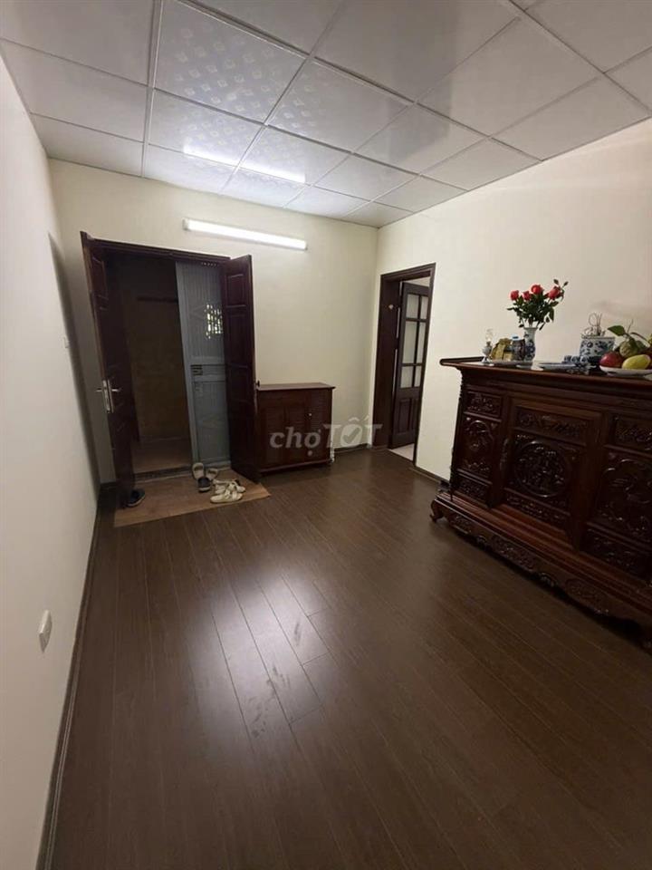 CHO THUÊ NHÀ TẦNG 2  KHU 8/3, PHƯỜNG BẠCH MAI