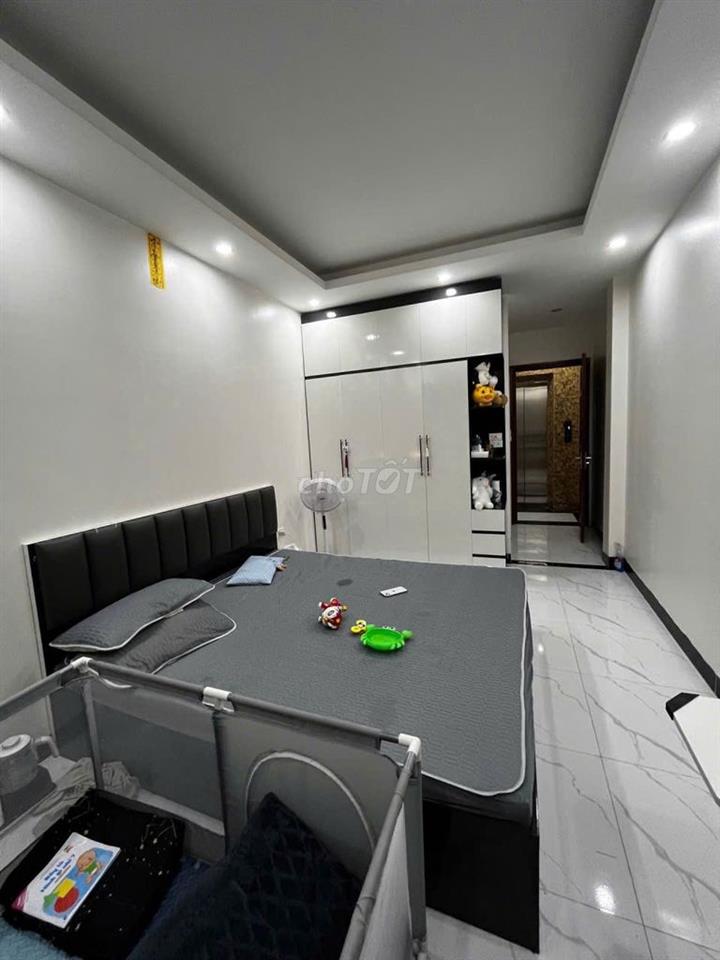 Cần nữ ở ghép căn hộ khu vực Hà Đông | 