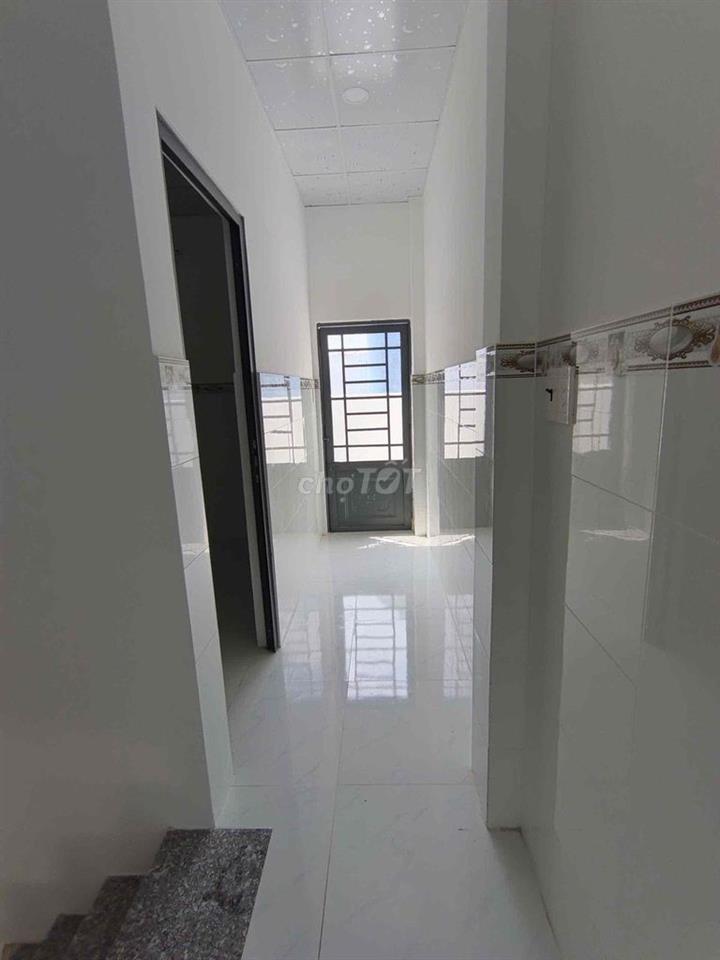 Bán nhà xây mới 100% - chỉ 2 tỷ rưỡi ( TL nhẹ )