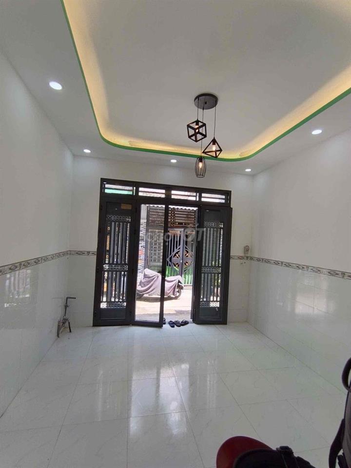 Bán nhà xây mới 100% - chỉ 2 tỷ rưỡi ( TL nhẹ )