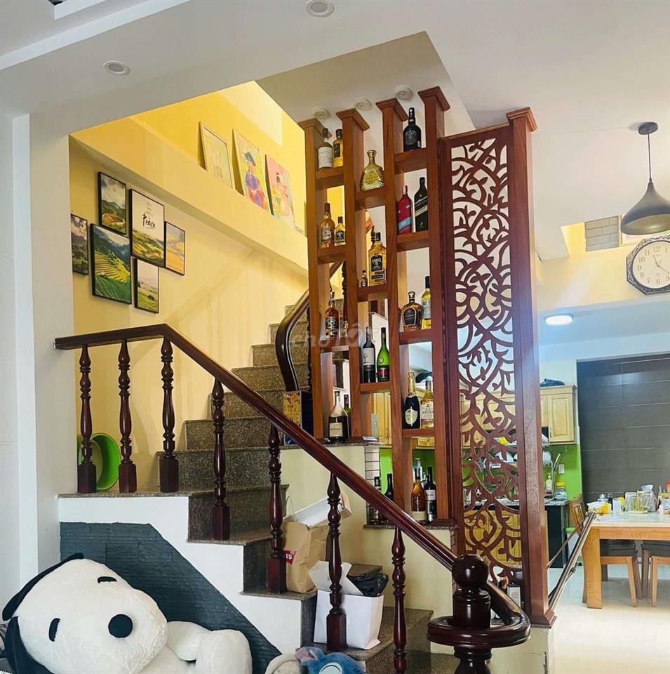 Cần Bán Nhà định cư nước ngoài...