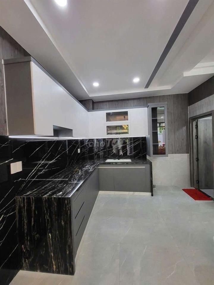 nhà nguyên căn huỳnh tấn phát