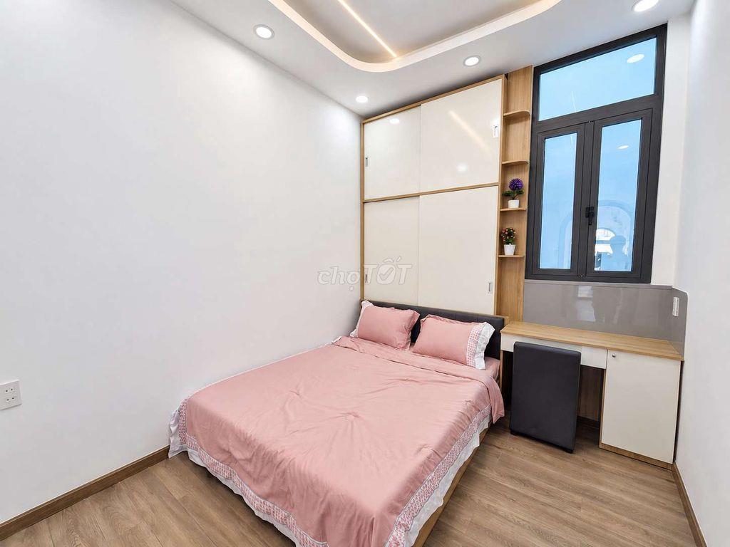 Nhà Gần Siêu Thị Emart Phan Huy Ích