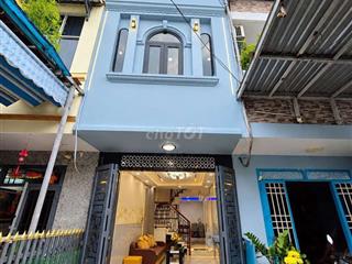 Nhà Gần Siêu Thị Emart Phan Huy Ích