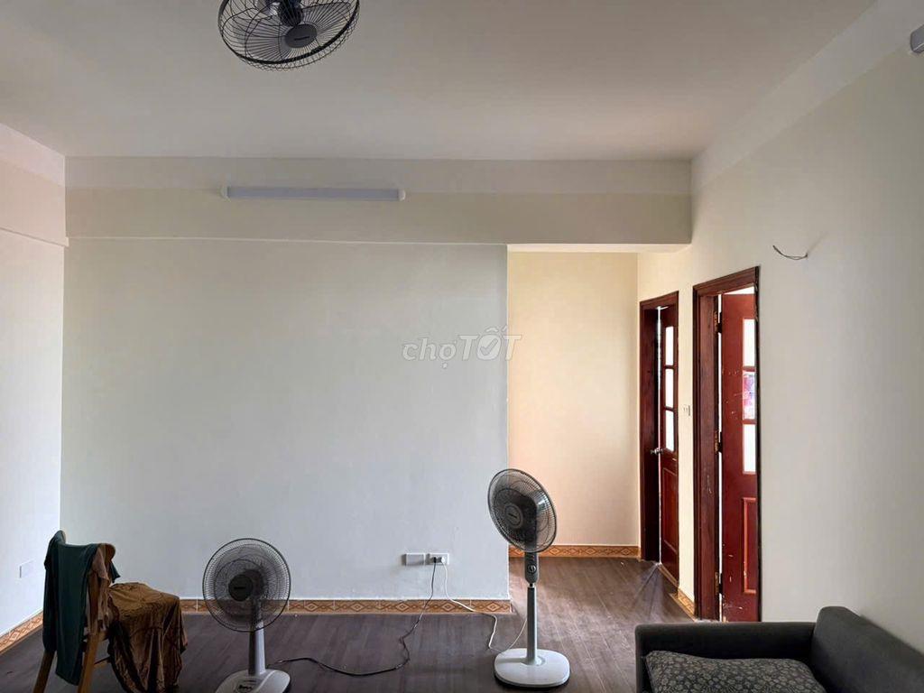 Cho thuê căn hộ CC căn góc- 3PN - CT5 ĐN4 Mỹ đình 2