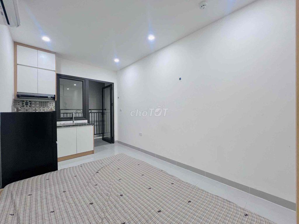 Đầu ngõ 96 Võ Chí Công cho thuê studio full đồ