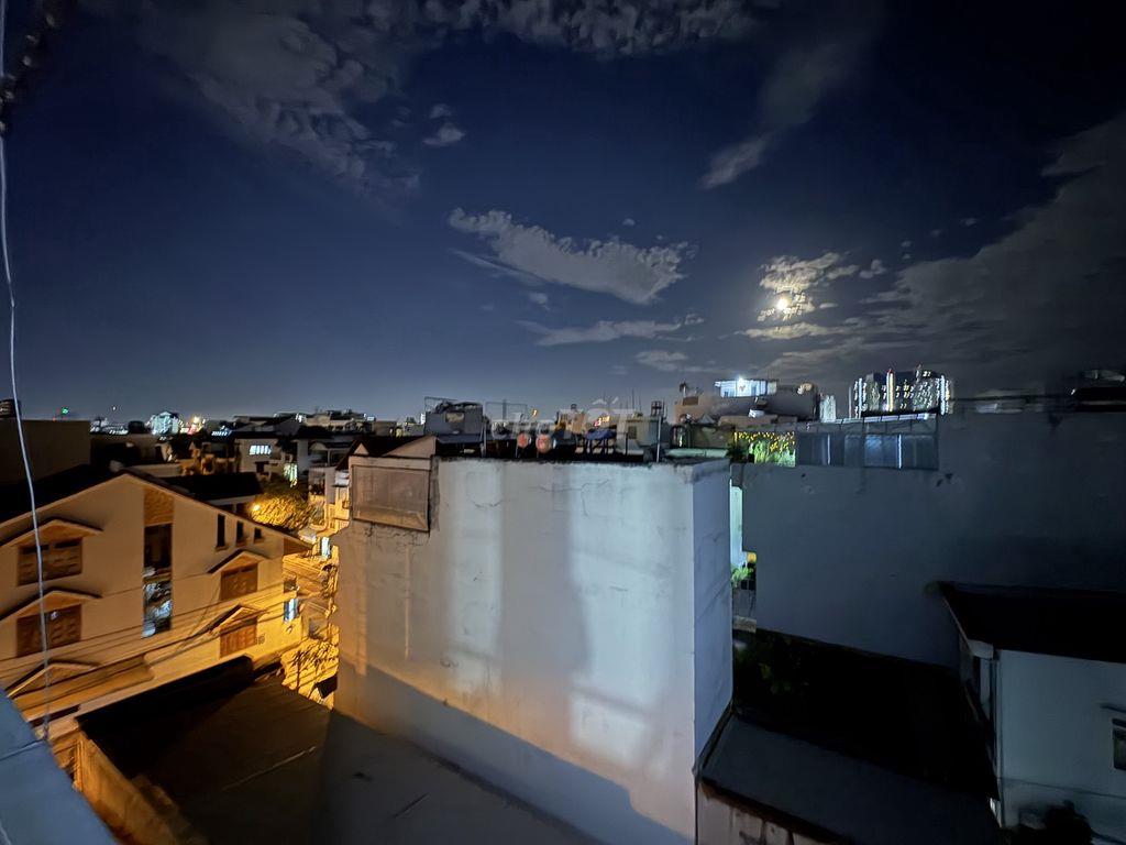 Tìm bạn nữ ở cùng, dọn vào ở ngay, phòng đã đầy đủ