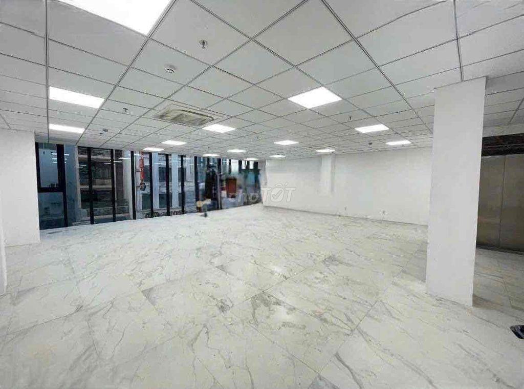 Tòa Nhà Bạch Đằng, Phường 2, Tân Bình Giá: 160 triệu ( 8x18 ) - 8 tầng