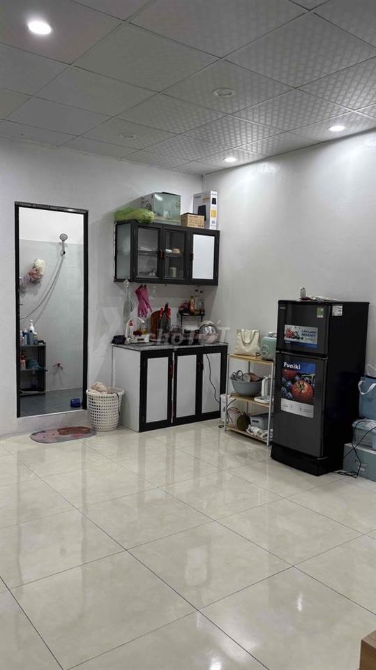 CẦN PASS PHÒNG GẤP TẠI NGÕ 35 LÊ ĐỨC THỌ (Đầu T11 có thể dọn vào)