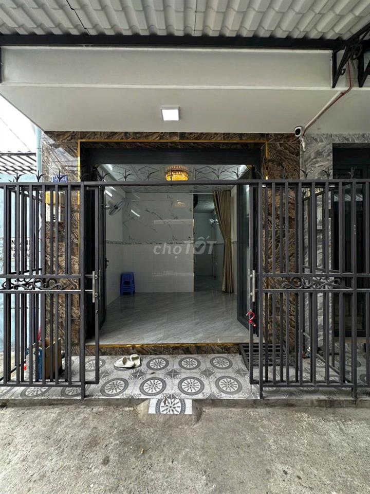 BÁN NHÀ GẦN BẾN XE QUẬN 8 – 2 PHÒNG NGỦ – HẺM XE BA GÁC
