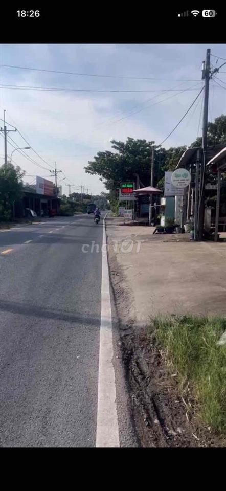 bán gấp đất 100% thổ cư mặt tiền đường Nguyễn Thị Rành