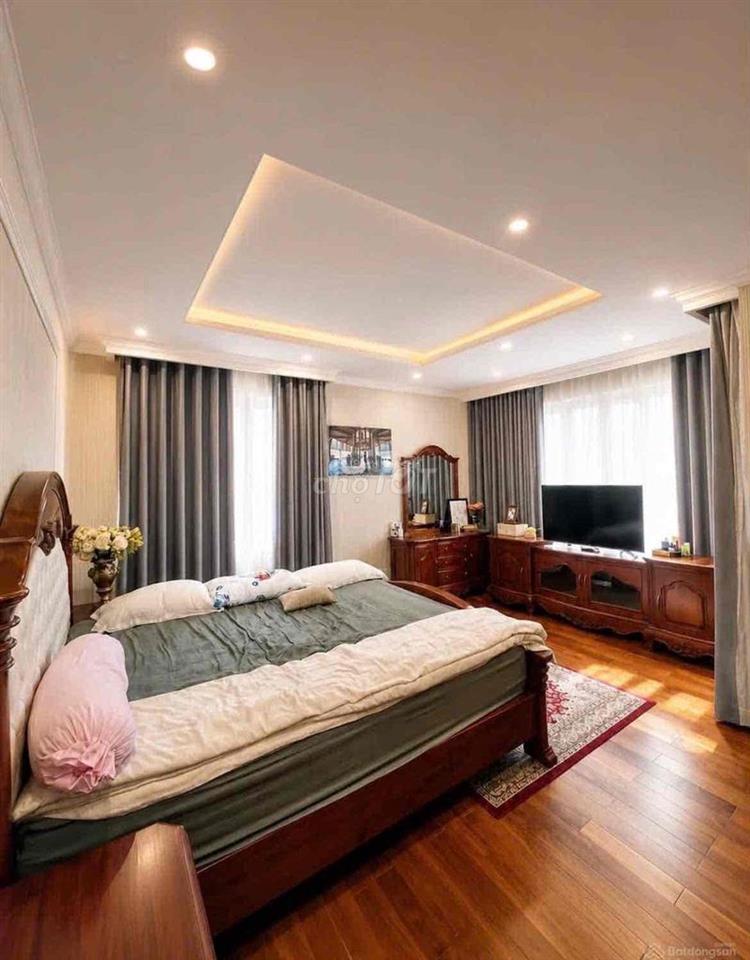 Tìm chủ mới cho nhà MTĐ ngang 6m Phạm Thị Ba, Q7. Giá chốt 6Tỷ990