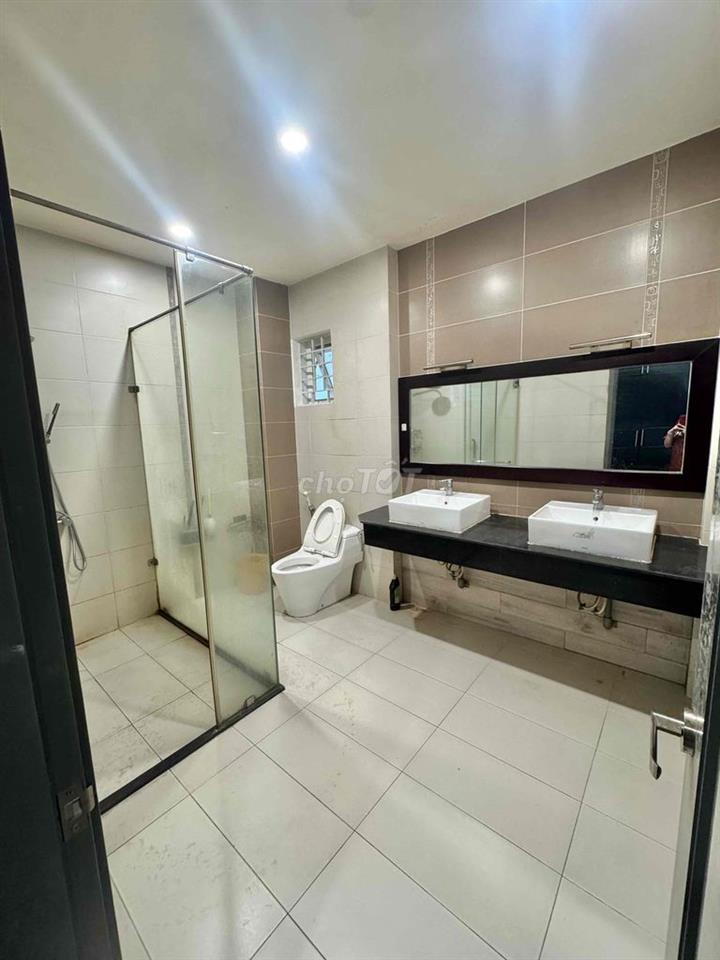 cho thuê nhà to làm văn phòng hoặc spa