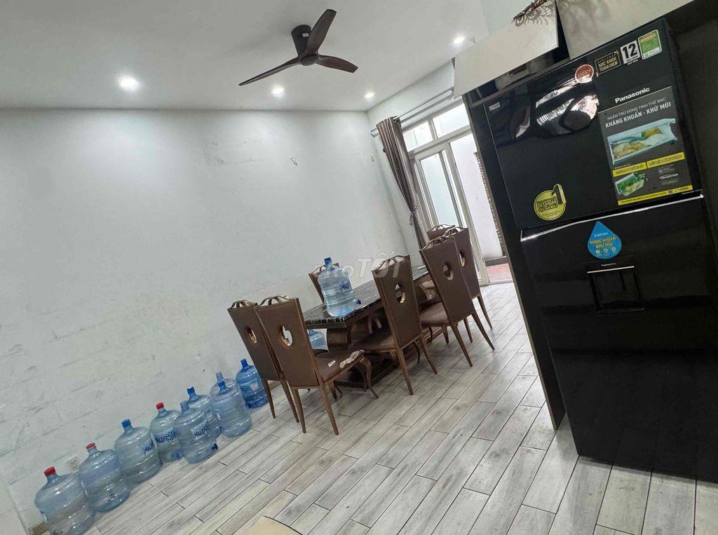 cho thuê nhà to làm văn phòng hoặc spa