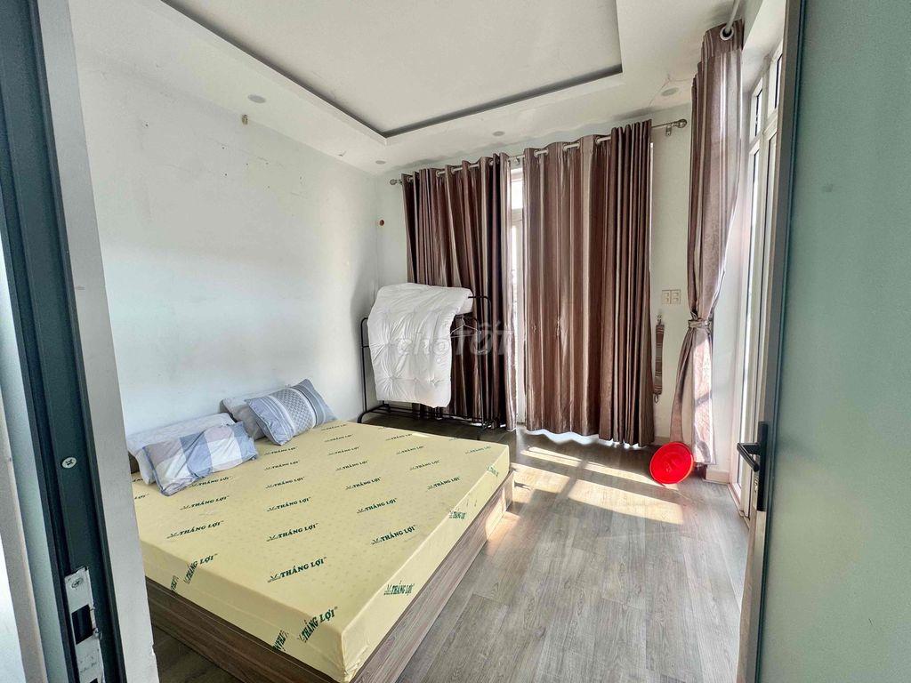 cho thuê nhà to làm văn phòng hoặc spa