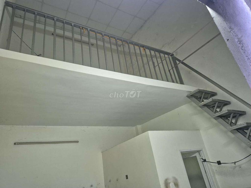 nhà trọ gần mặt tiền