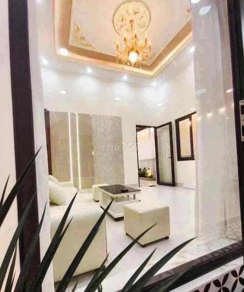 NHÀ TO 150m2 . ĐƯỢC GIỮ SỔ HỒNG CHÍNH LUÔN