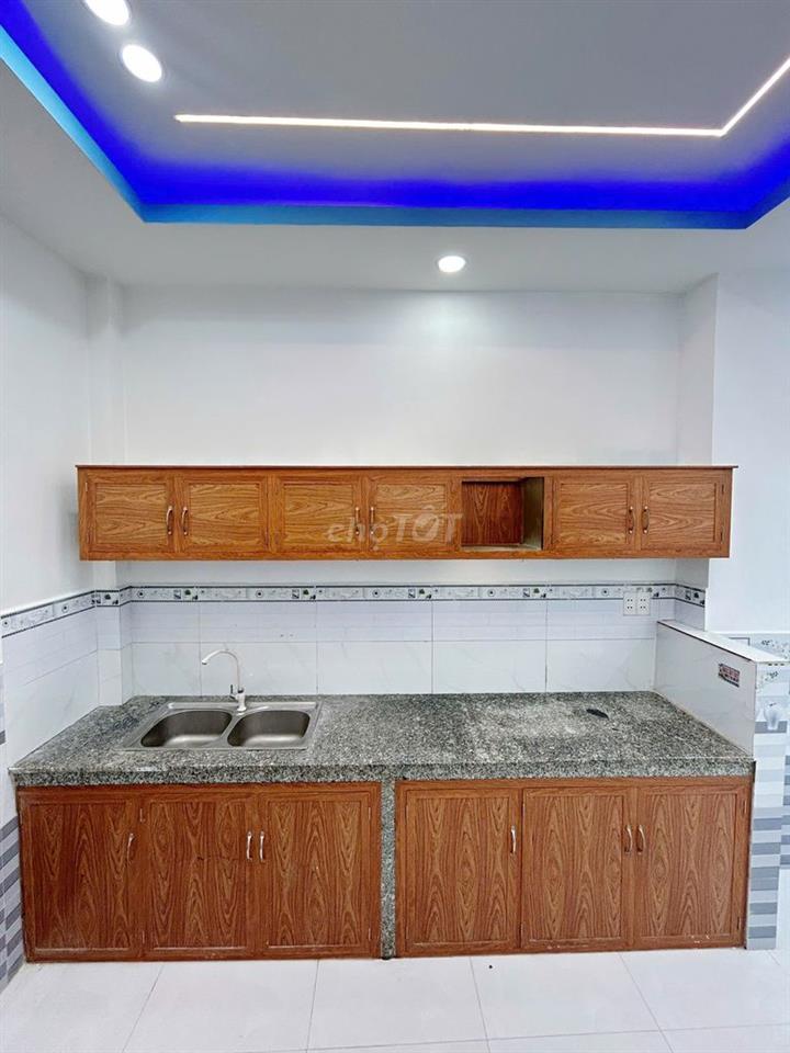 Chủ gửi bán gấp 835tr sang tên, sang sổ.  Ô tô tận cửa, 1/ đường lớn