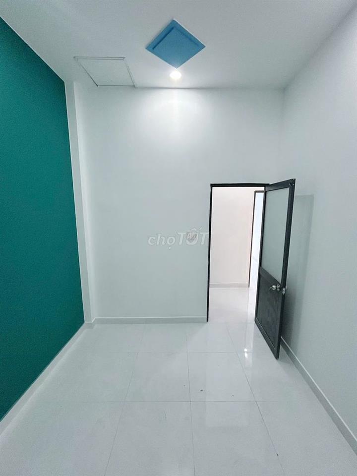 Chủ gửi bán gấp 835tr sang tên, sang sổ.  Ô tô tận cửa, 1/ đường lớn